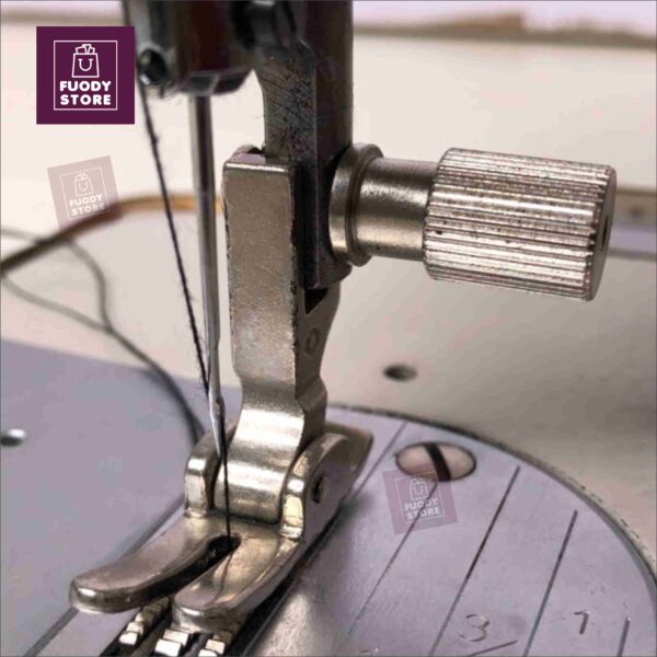 Presser Foot Quick Change Screw Instant Clamp Spring for Industrial Lockstitch Machines - Image 4